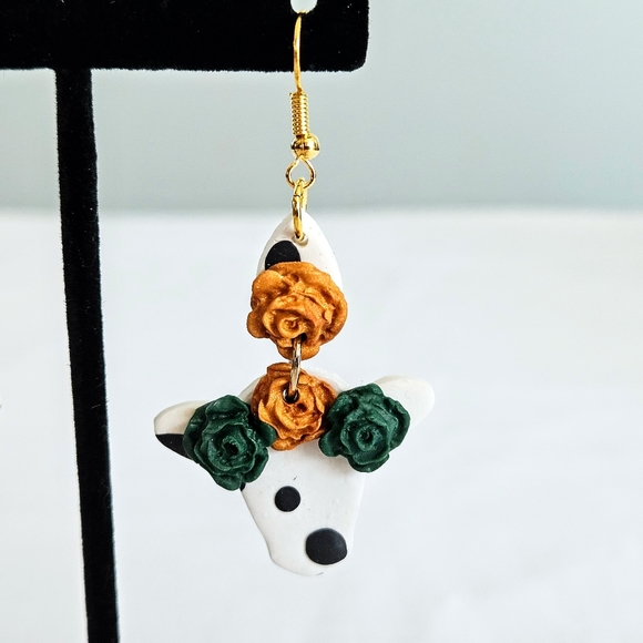 SD Handmade Gold/Green Flower Tiara Shabby Chic Dangling Cow Earrings Gold Hooks - Picture 3 of 5